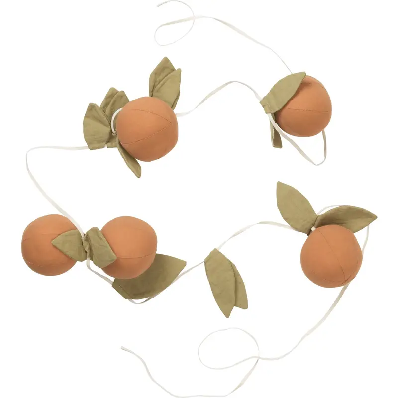 Ferm Living Orange/Green Oranges Garland 1