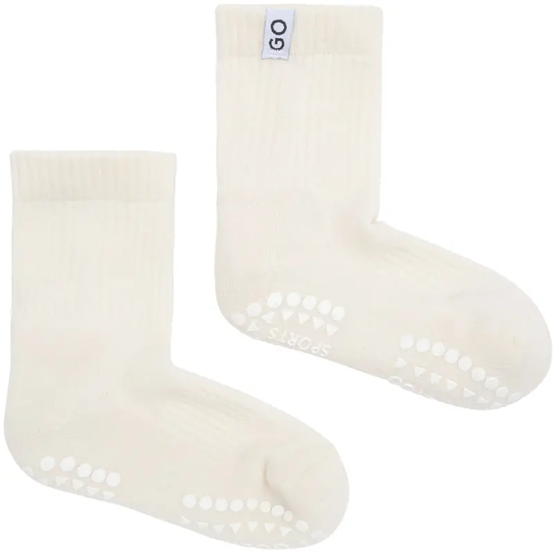 Gobabygo Off White Non-Slip Sport Socks 1