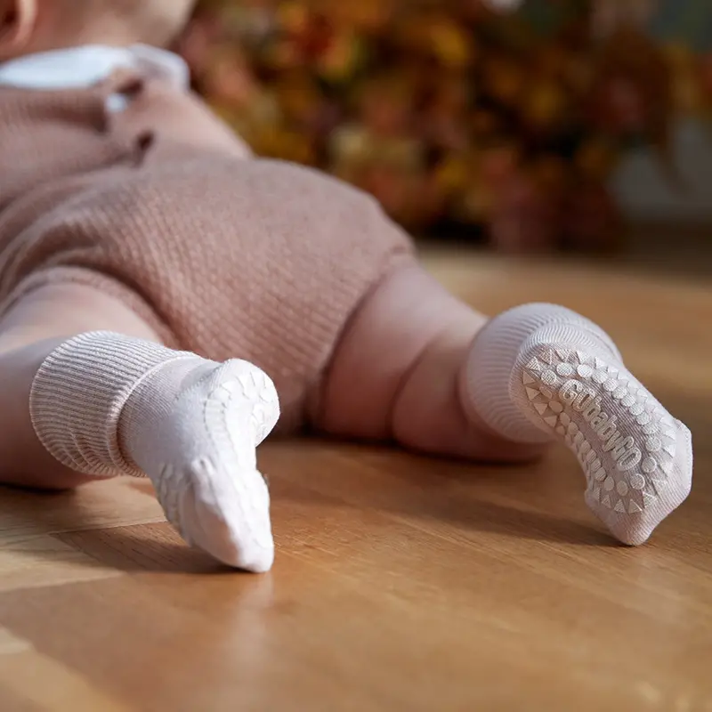 Gobabygo Soft Pink Non-Slip Socks Bamboo 3