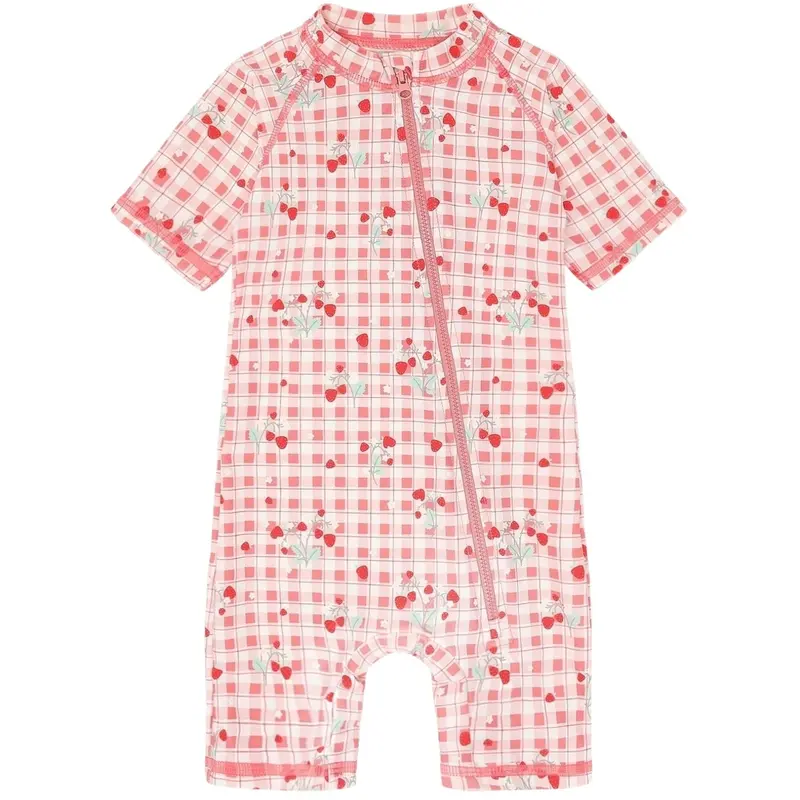 Hust & Claire Ivory Makki 1