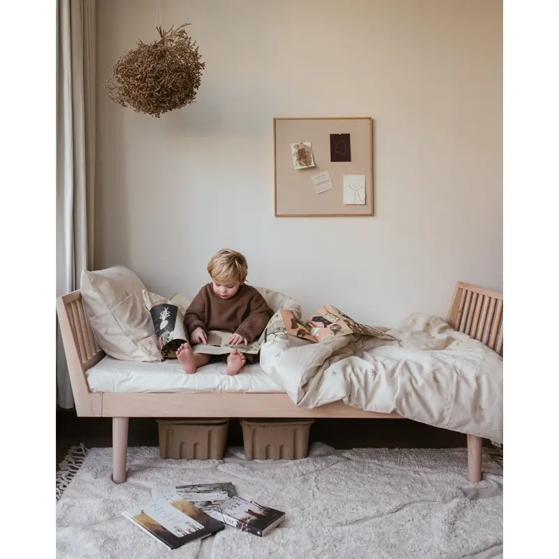 Kas Kopenhagen Light Oil Eli Bed 2
