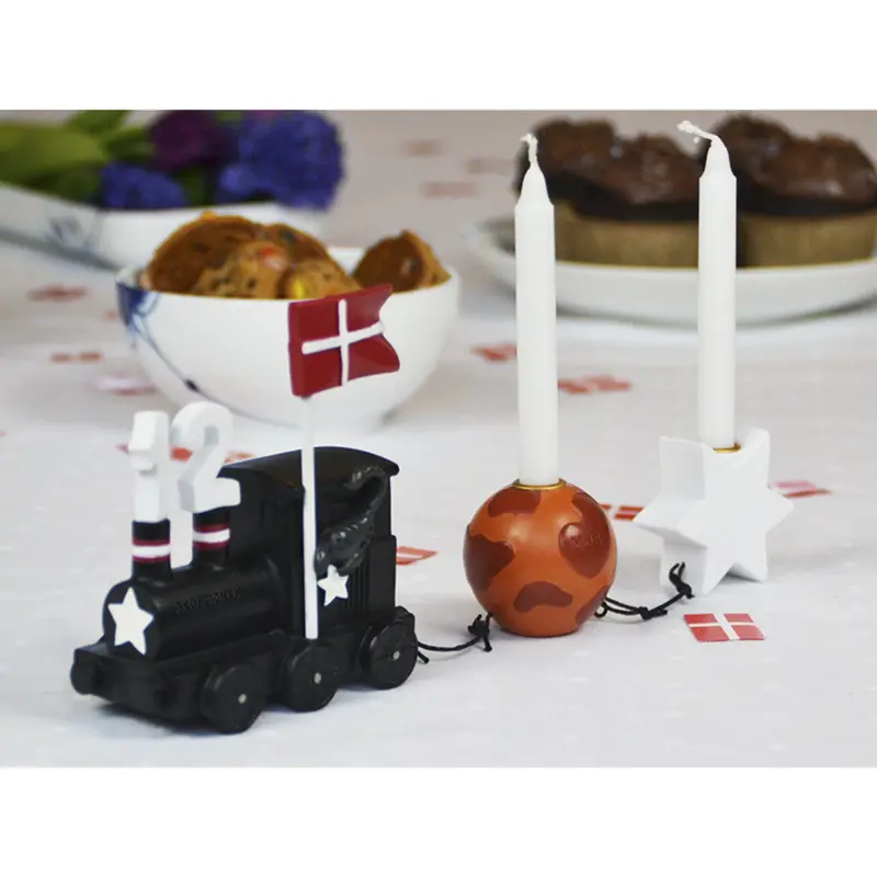 Kids By Friis Skorpionen Birthday Train M. Planet Og Stjerne 2