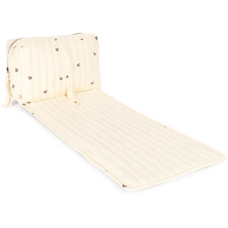 Konges Sløjd Cherry Aop Bonnie Changing Pouch 1
