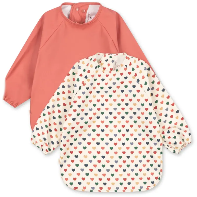 Konges Sløjd Coeur Colore/Faded Rose 2 Pack Dinner Bib With Sleeves 1