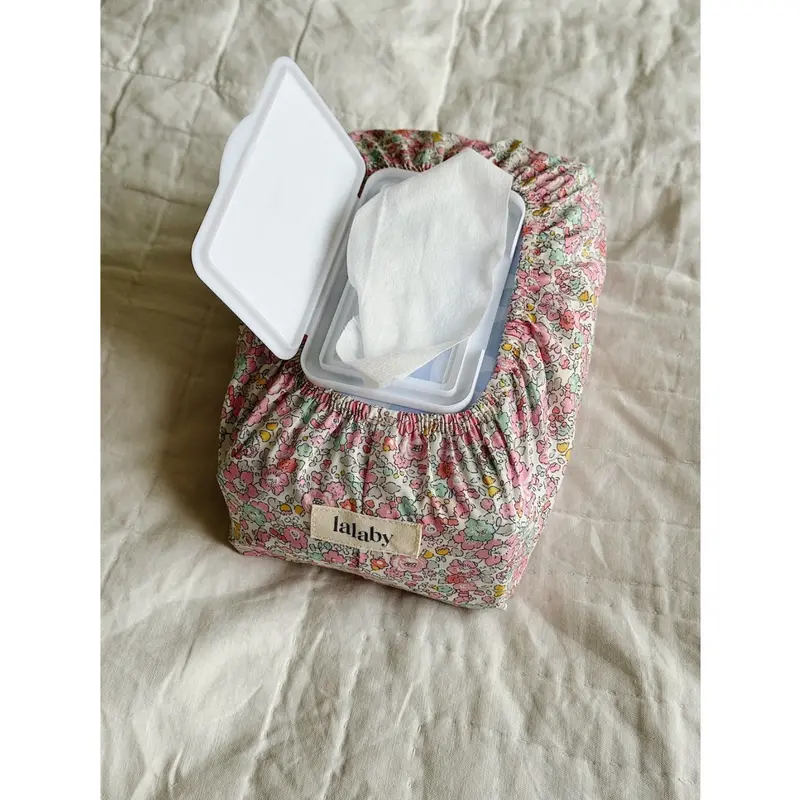 Lalaby Wet Wipe Cover Pink Betsy 1