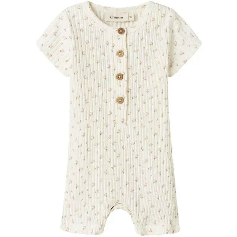 Lil'atelier Coconut Milk Hulla Loose Summer Suit 1