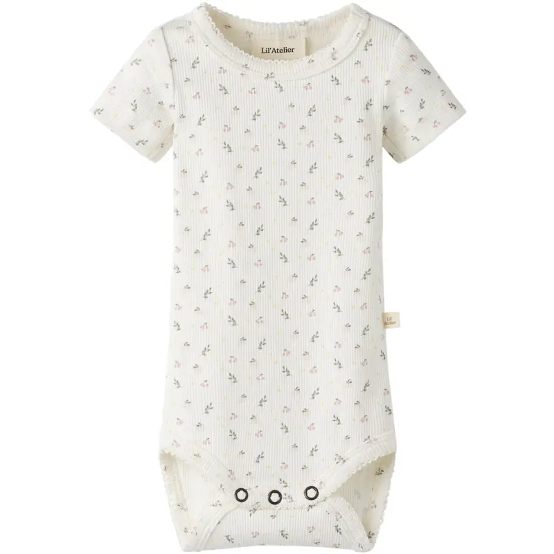Lil'atelier Coconut Milk Small Flower Nbfgago Ss Slim Body Lil Noos 1