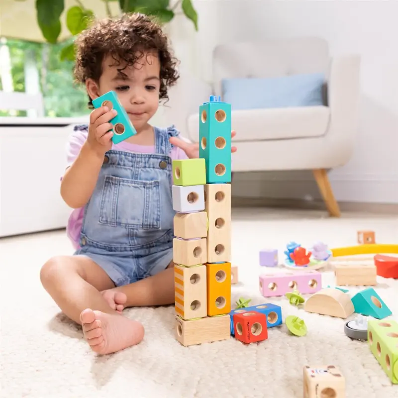 Melissa & Doug Multifarvet Blockables Playset Town 73Pcs 2