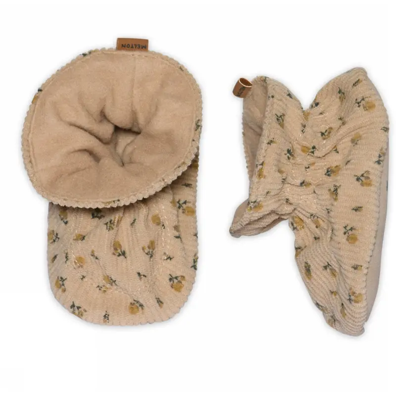 Melton Apple Cinnamon Floral Textile Slippers 1