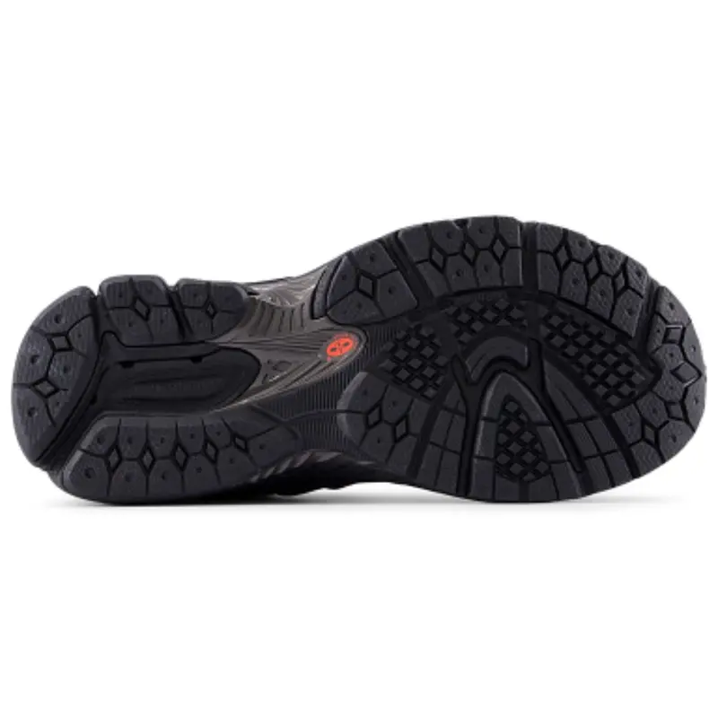 New Balance Black 2002 Kids Lace Sneakers 2