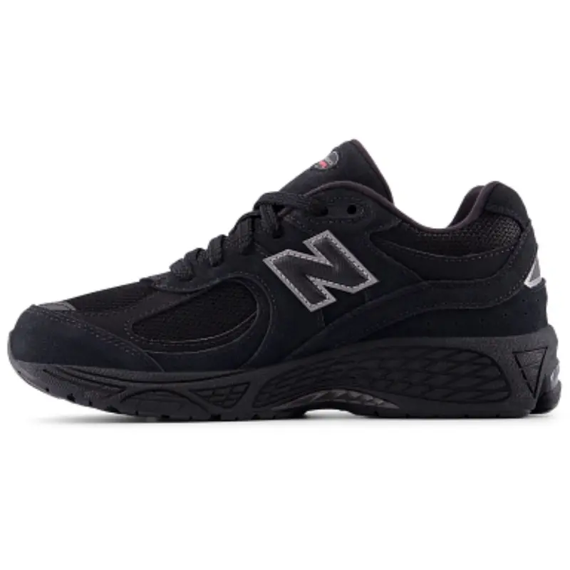 New Balance Black 2002 Kids Lace Sneakers 5