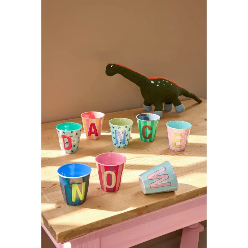 Rice Flowers Medium Melamine Cup With The Letter D 2