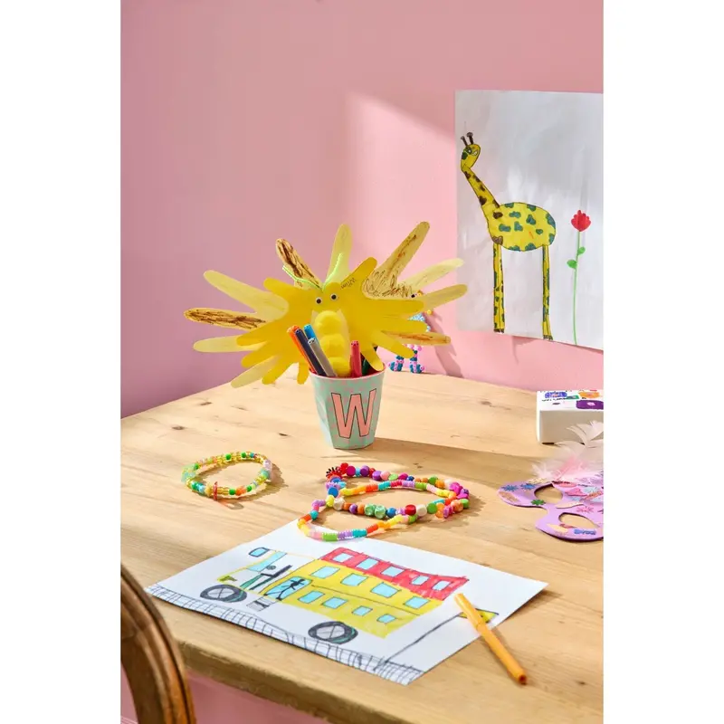 Rice Flowers Medium Melamine Cup With The Letter W 2