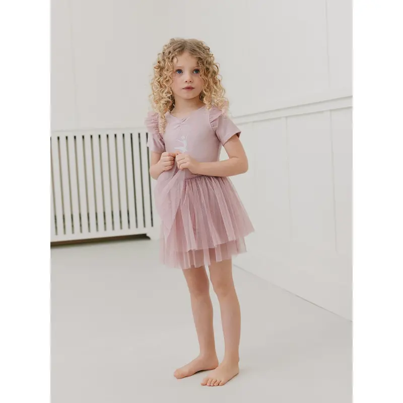 Sofie Schnoor X Luksusbaby Light Rose Estelle Gymsuit 4