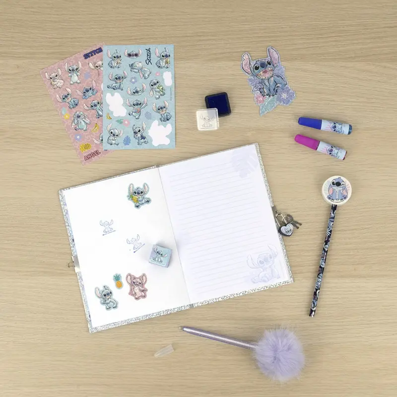 Undercover Disney Stitch Glimmer Dagbogssæt 2