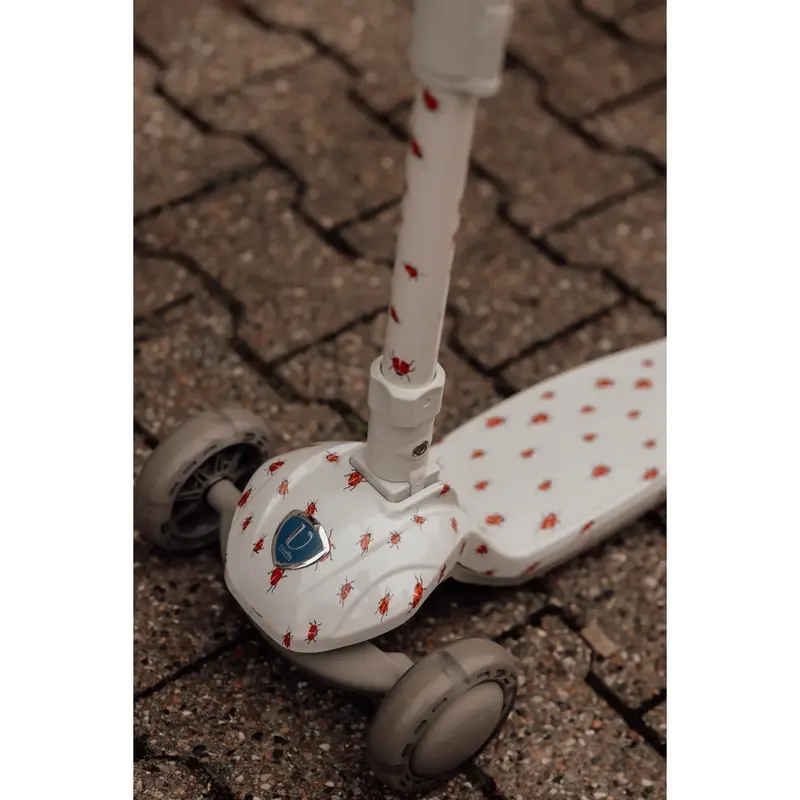 Vanilla Copenhagen Milk Mini Scooter Ladybug 2