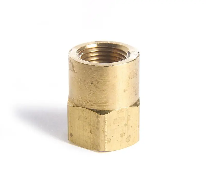 Be Cool Brass Engine Oil Cooler Fitting – Compatible With Radiators 1